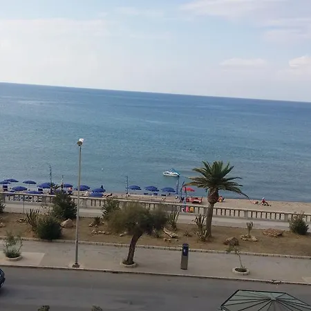 Astro 4* Cefalu