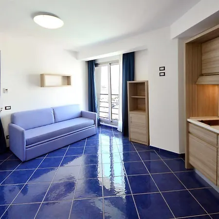 Hotel Astro