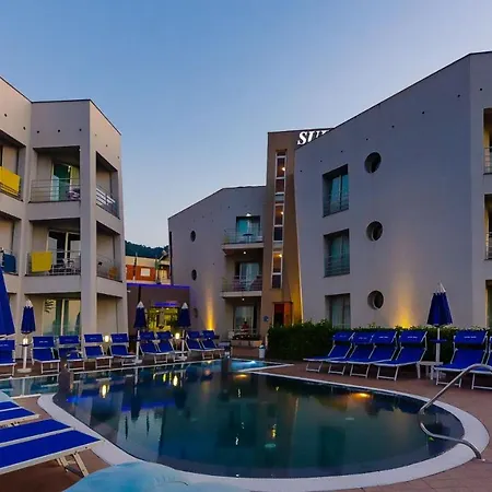 Astro Hotel