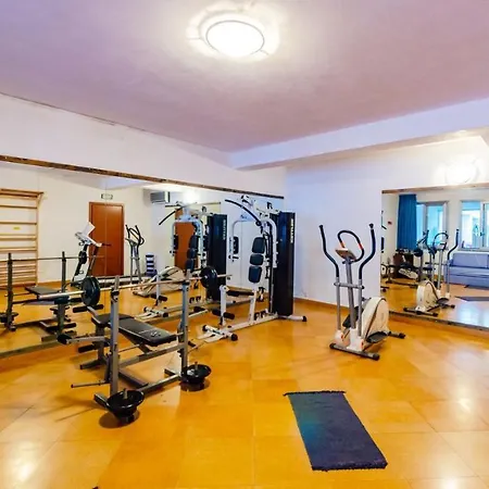 Astro 4* Cefalu