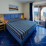 Hotel Astro 4*