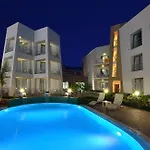 Astro 4*